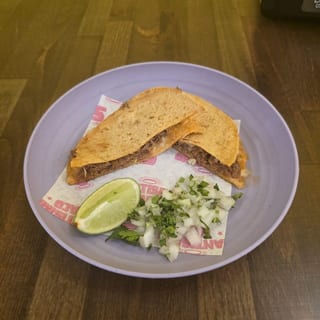 Gringa Birria Maiz
